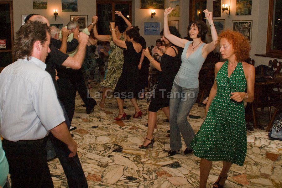 Tango 08_18